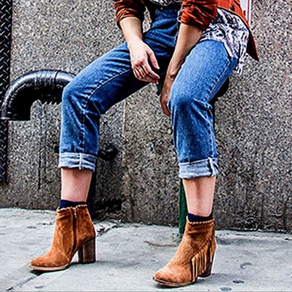 Chelsea Crew 🌼 Suede Fringe Booties Size 7 - Picture 4 of 12